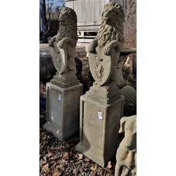 Pair Westcott Lions